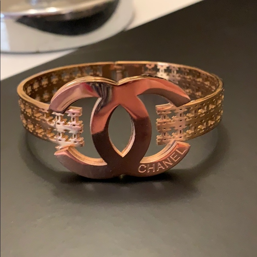 FUN FASHION ROSE GOLD BRACELETS! STAINLESS STEAL - Picture 2 of 8